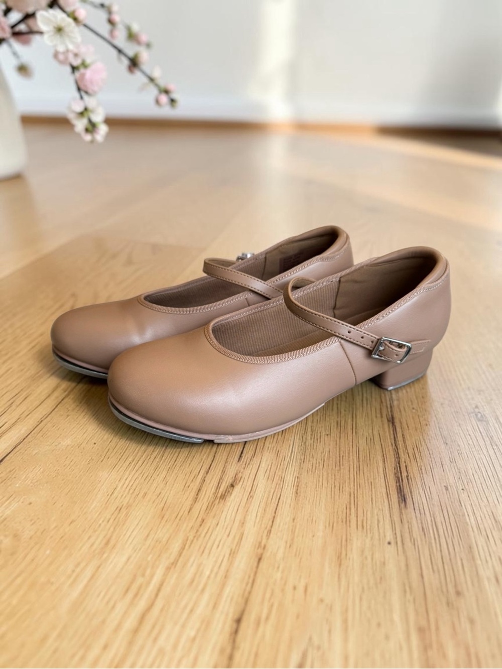 Weissman Girls' Mary Jane Tap Shoes in Tan Brown